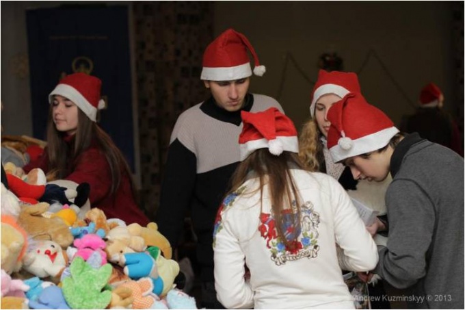 Благодійна акція «Микола про тебе не забуде» вкотре подарувала віру в чудеса маленьким львів'янам