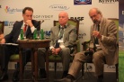 Food industry workers and farmers insist on adopting more stringent European food quality standards 